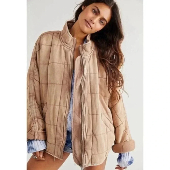 Free People Jackets & Blazers - NWT Free People Quilted Dolman Jacket Bomber Oversized in Rose with Gold Zipper